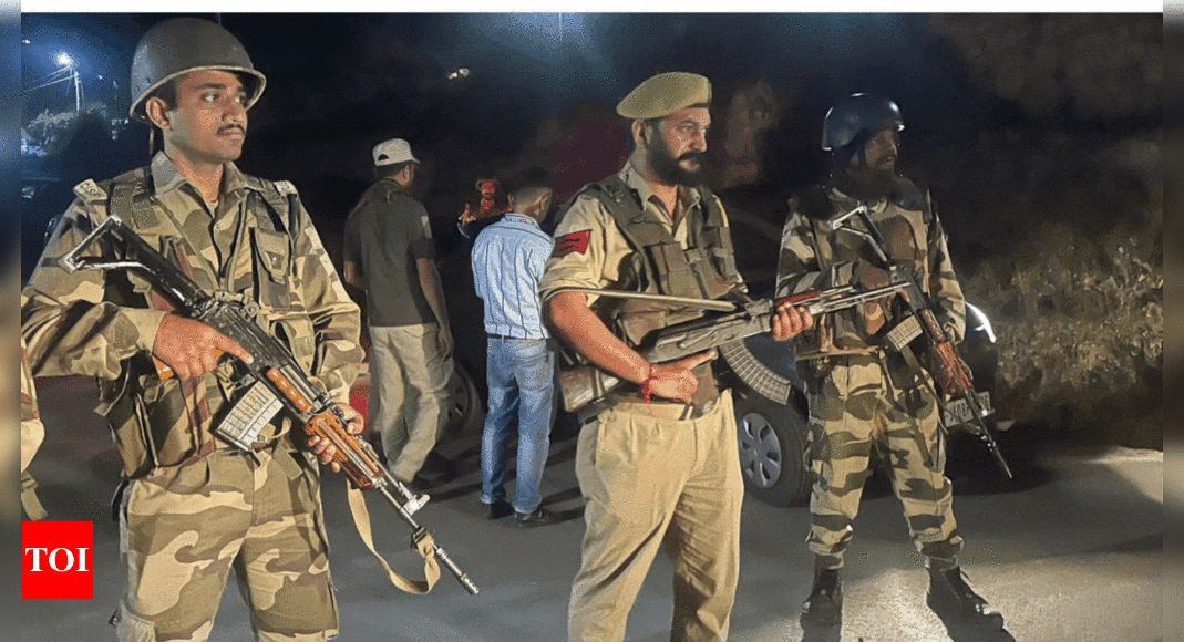 J&K police head constable killed in Kathua, 2 LeT terrorists shot dead in Kulgam