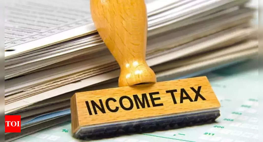 SC overturns HCs, allows Income Tax department to reopen 90,000 cases