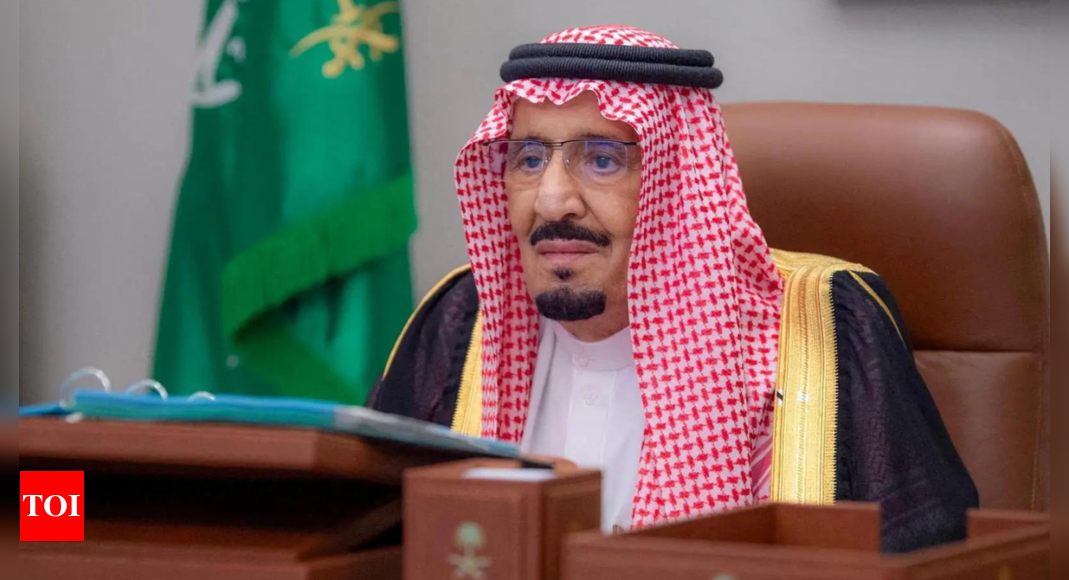 Saudi King Salman recuperates after medical exams for lung inflammation